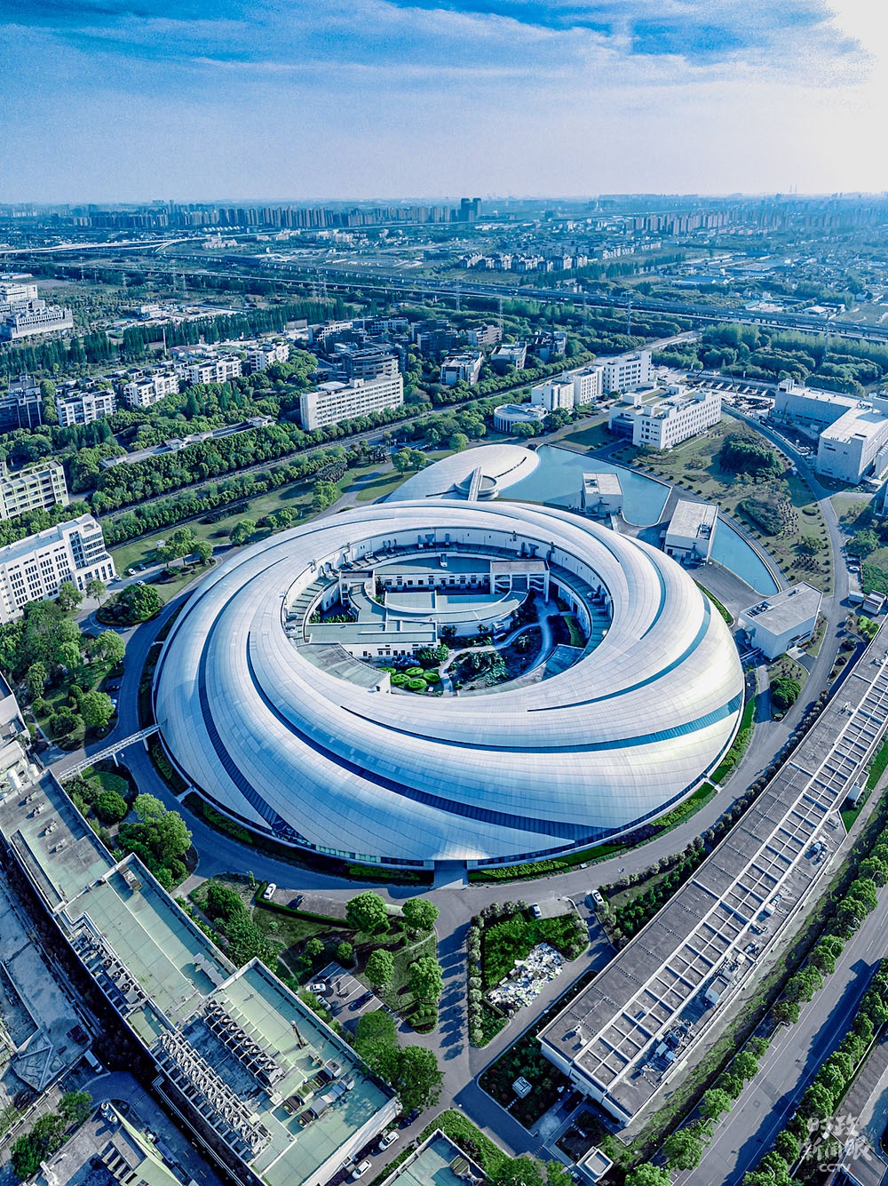 △10月20日,上海国际知识产权枢纽港揭牌,将以张江科学城为核心空间载体,以知识产权维权保护、运营交易等为核心功能。这是张江实验室。